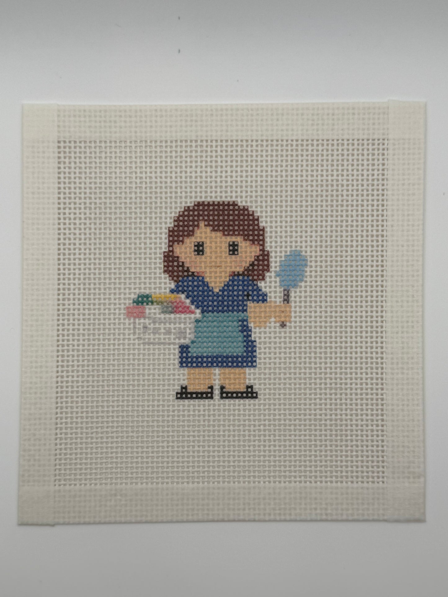 Homemaker Lizzy Claire - 13 mesh - 6 x 6 - Needlepoint Canvas