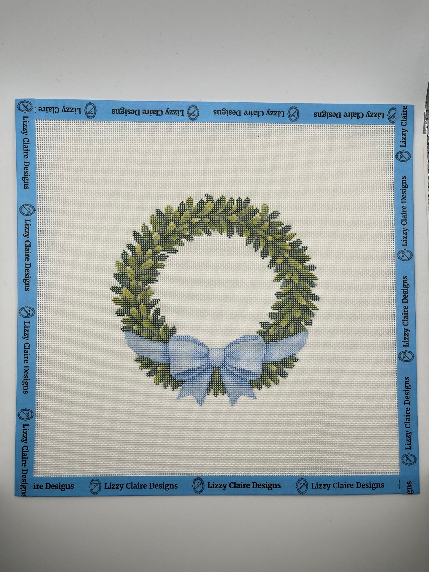 Boxwood Wreath with Bow - 18 mesh - 10x10 - Needlepoint Canvas