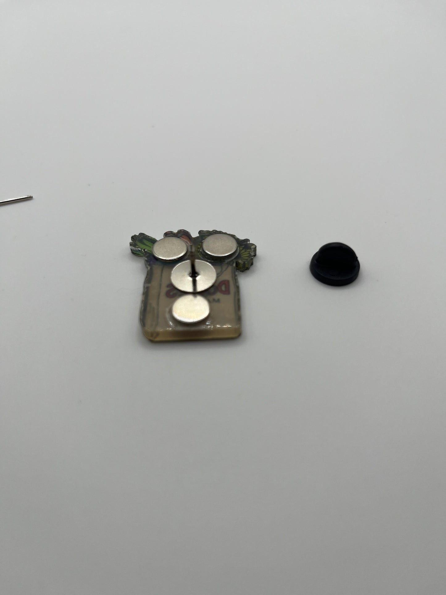 Doose's Market Needle Minder - Pin Type w/Magnets