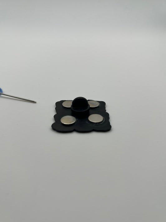 Most Definitely Not All In A Row Needle Minder