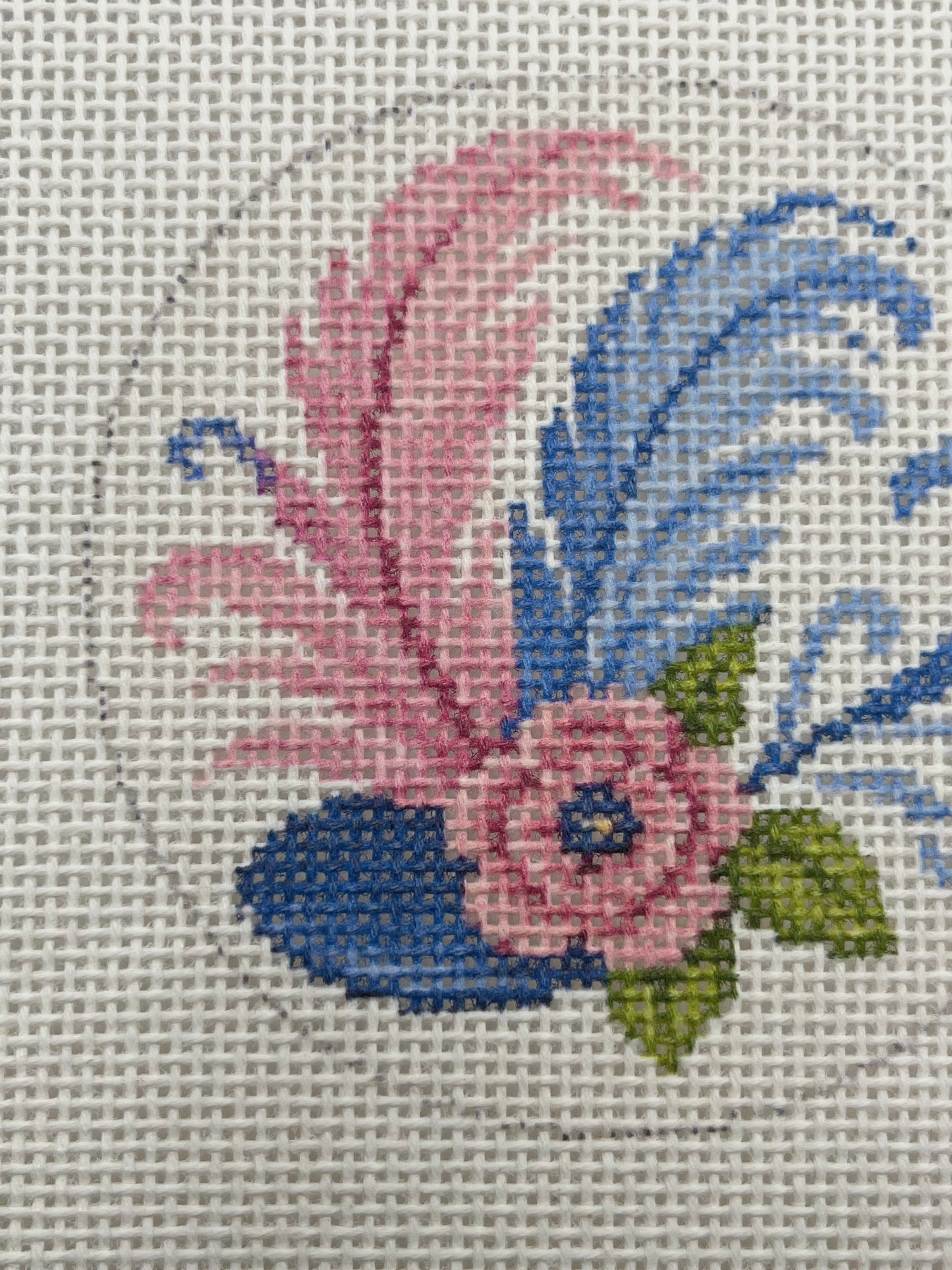 Fascinator - Feather Hat - 13 mesh - 4 inch Round - 7 x 7 - Needlepoint Canvas