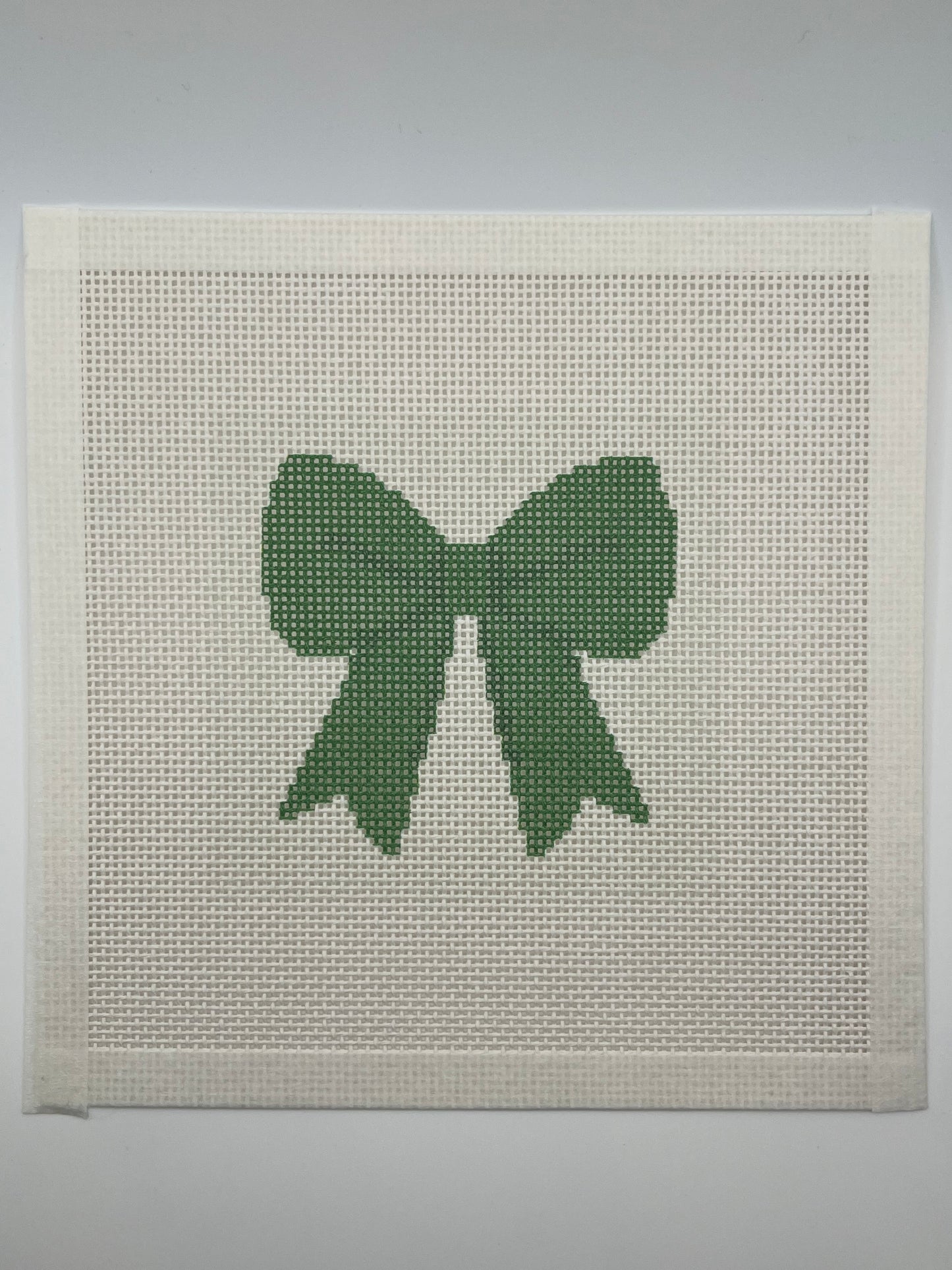 Green Simple Bow - 13 mesh - 8 x 8 -  Needlepoint Canvas