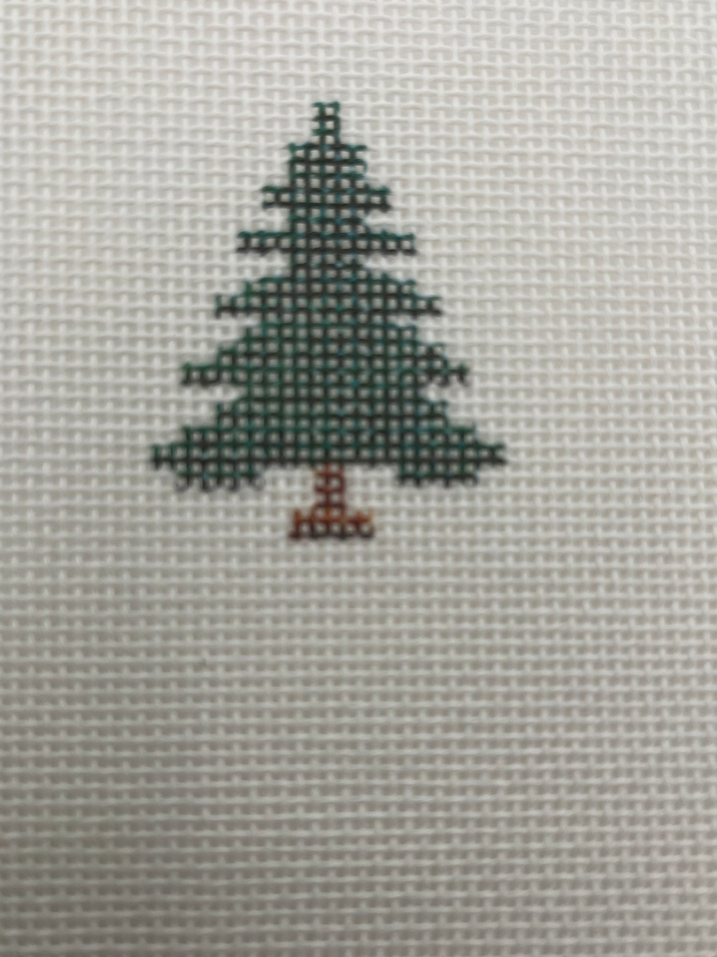 Seasonal Wreath Bauble - 18 mesh - 8 x 8 - Needlepoint Canvas