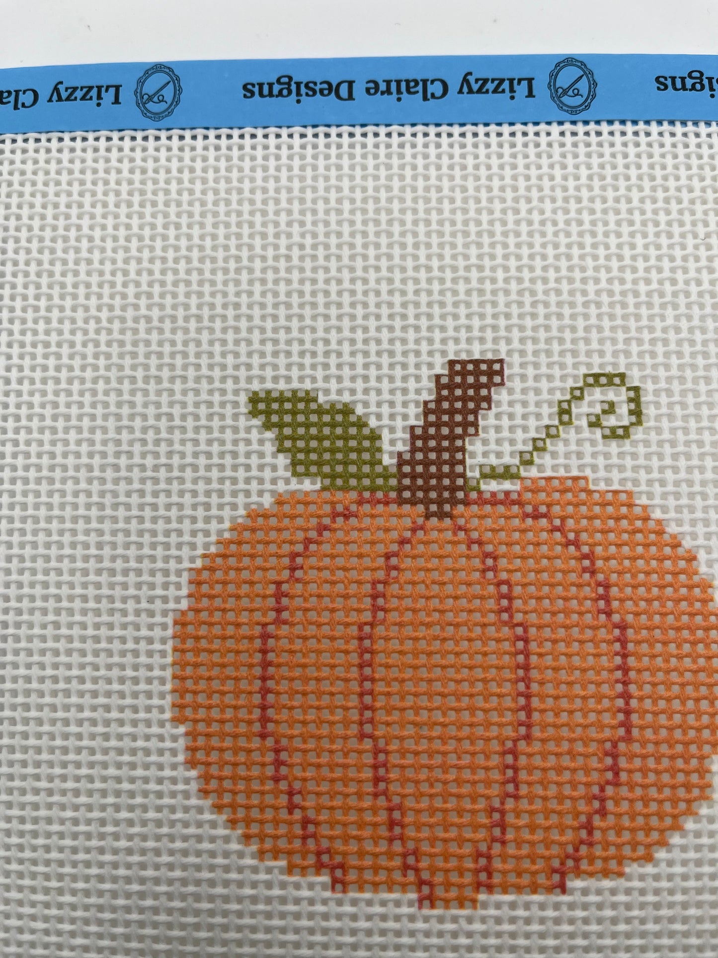 Pumpkin - 13 mesh - 7 x 7 - Needlepoint Canvas