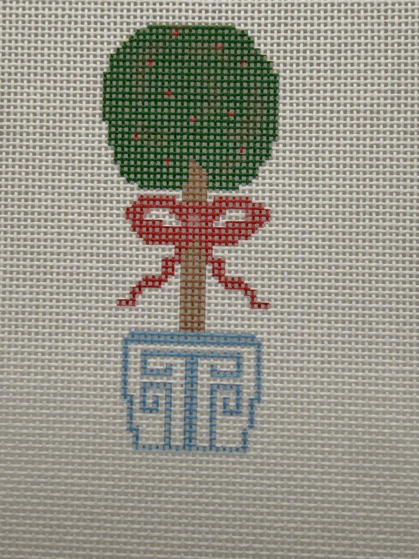 Topiary - 18 mesh - 6 x 6 - Needlepoint Canvas