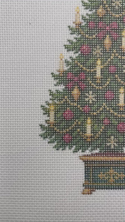 Classic Chistmas Tree - 18 mesh - 8 x 10 - Needlepoint Canvas