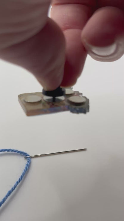 Doose's Market Needle Minder - Pin Type w/Magnets